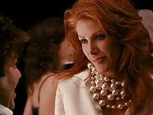 Redhead Mae cerita n ...